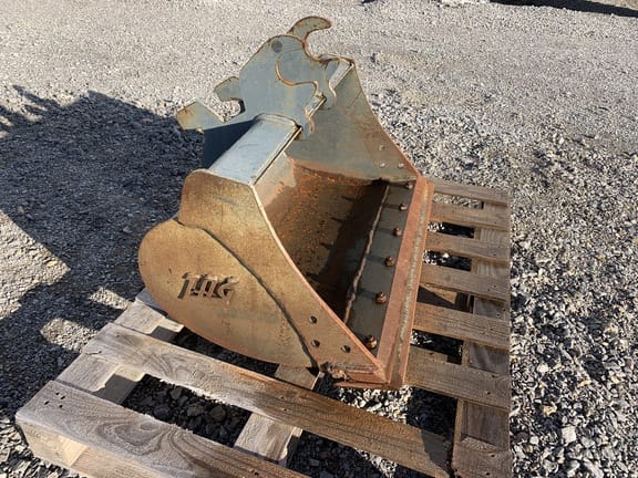 Main image Tag Excavator Bucket