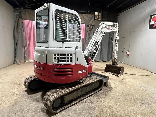 Image of Takeuchi TB138FR equipment image 4