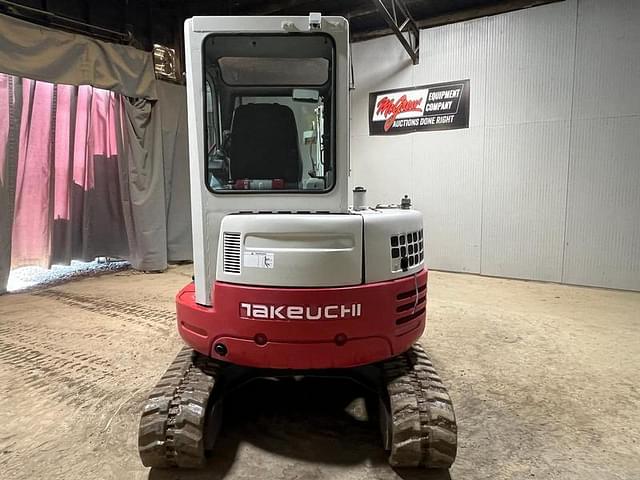 Image of Takeuchi TB138FR equipment image 3