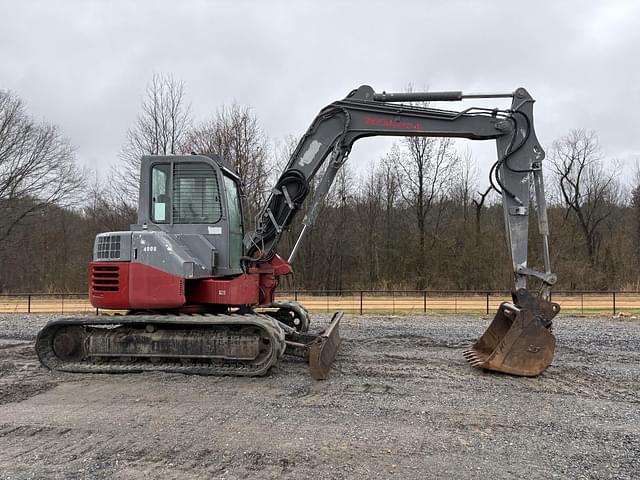 Image of Takeuchi TB180FR equipment image 2