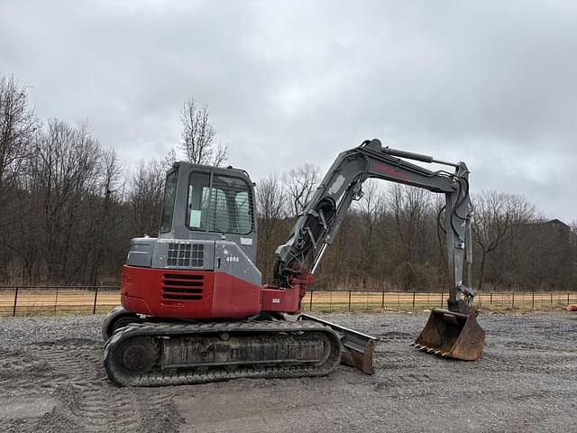 Image of Takeuchi TB180FR equipment image 4