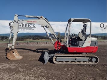 Main image Takeuchi TB250