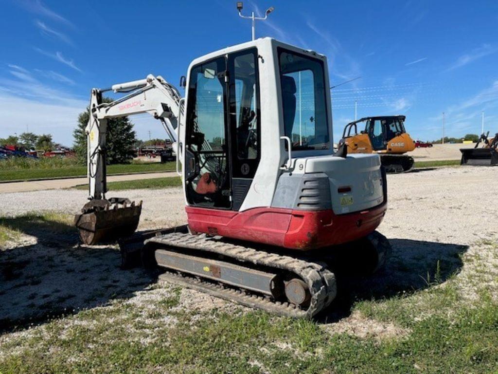 Image of Takeuchi TB250 Primary image