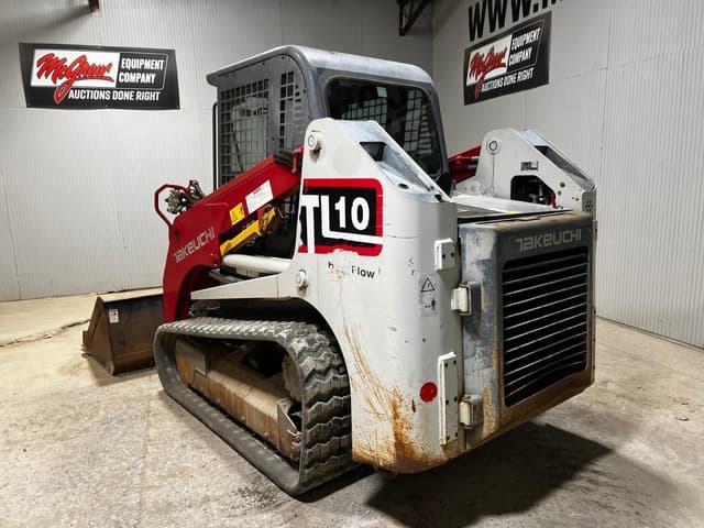 Image of Takeuchi TL10 equipment image 2