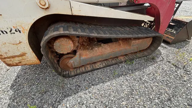 Image of Takeuchi TL12 equipment image 4