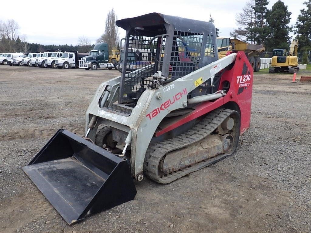 2012 Takeuchi TL230 Equipment Image0
