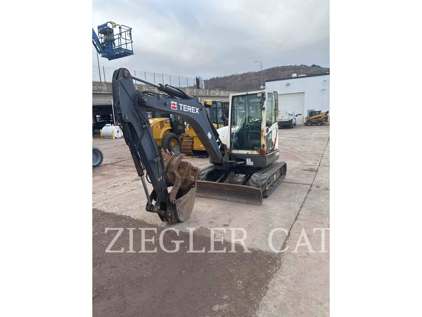 2012 Terex TC50 Equipment Image0