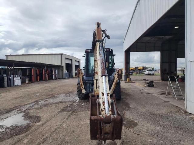 Image of Terex TLB840 equipment image 2