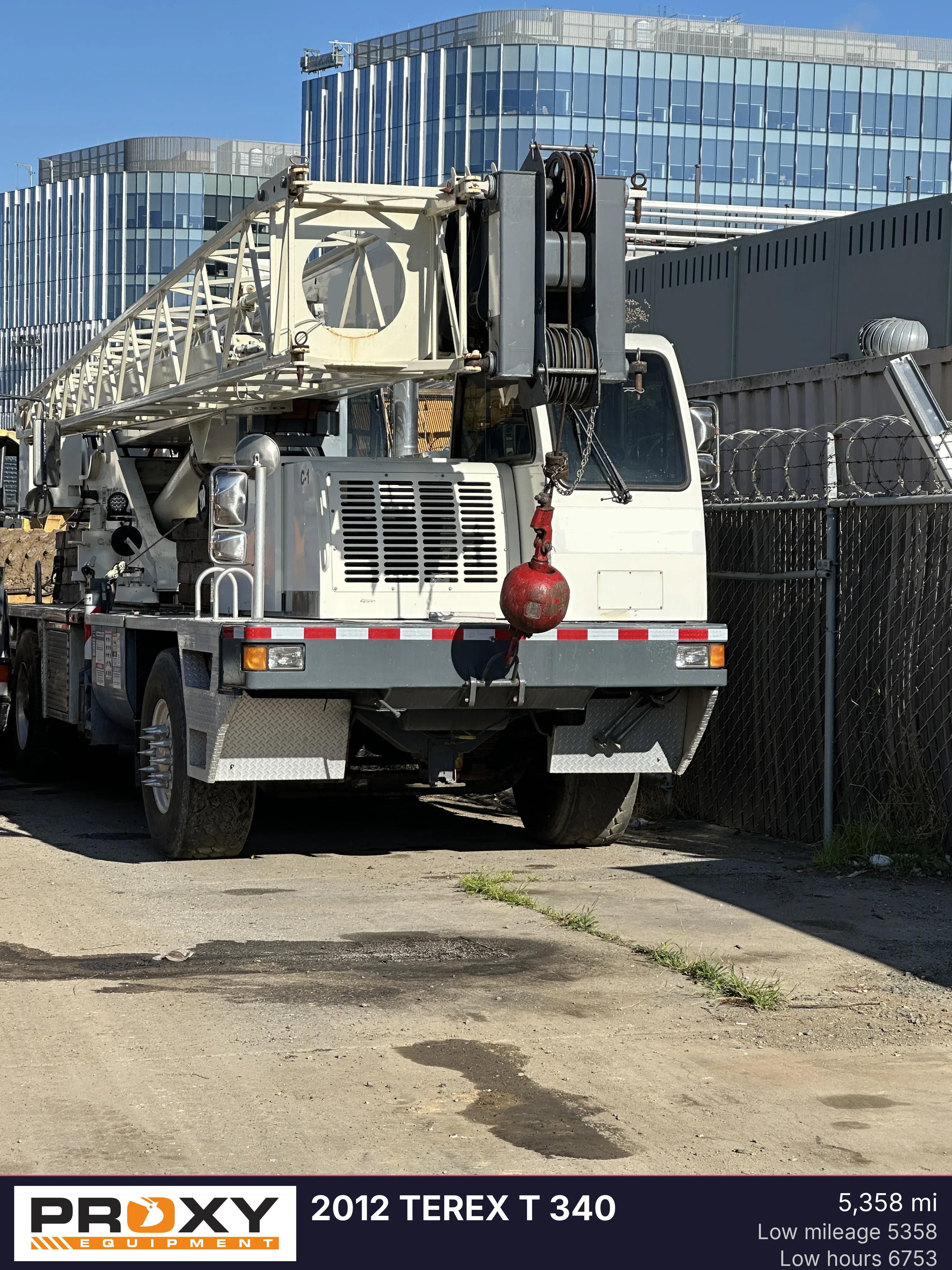 2012 Terex T-340 Equipment Image0