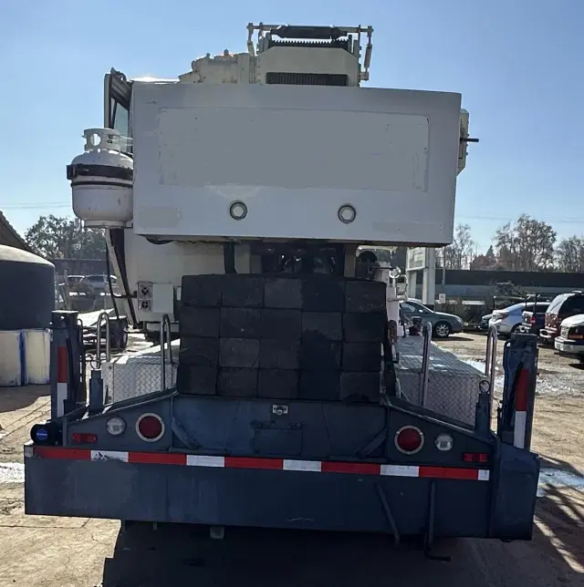 Image of Terex T-340 equipment image 4