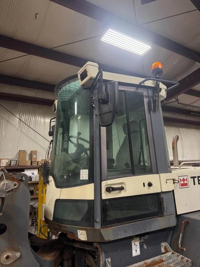Image of Terex TL210 equipment image 3