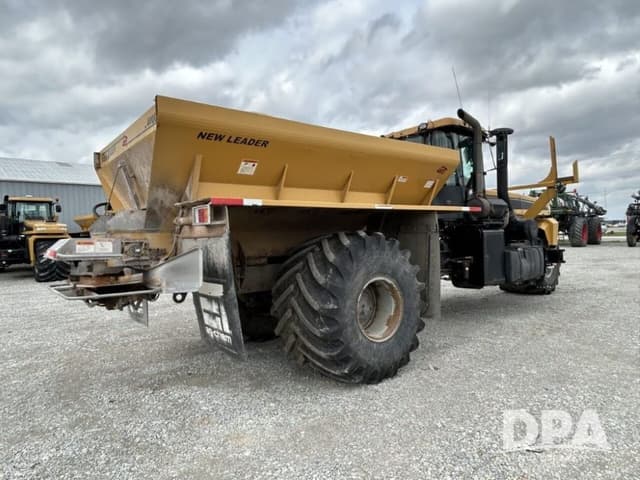 Image of Terra-Gator TG7300 equipment image 3