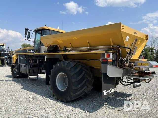 Image of Terra-Gator TG8300 equipment image 2