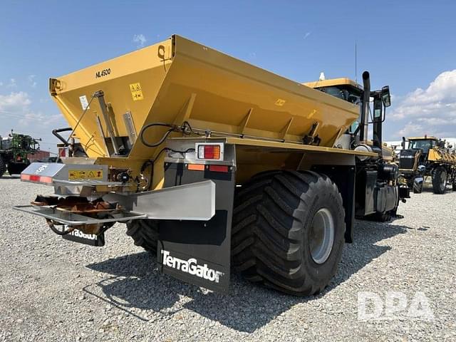 Image of Terra-Gator TG8300 equipment image 4