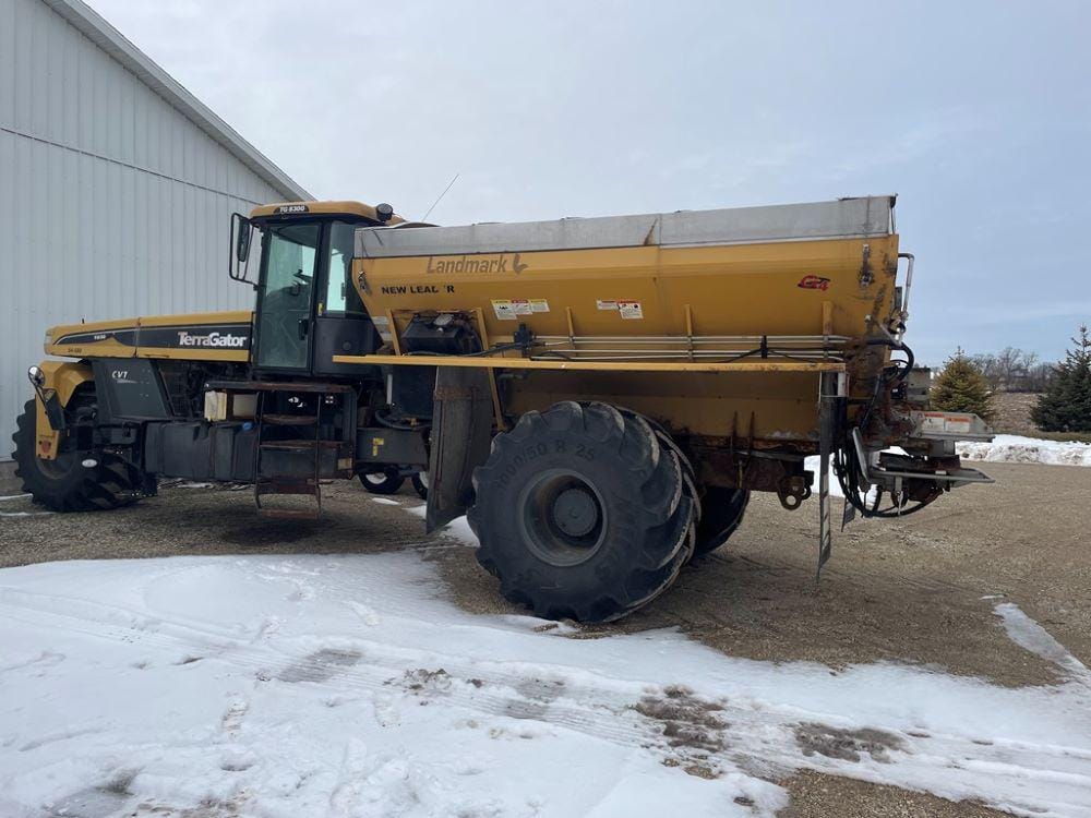 Main image Terra-Gator TG8300