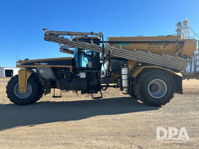 Image of Terra-Gator TG9300 equipment image 2