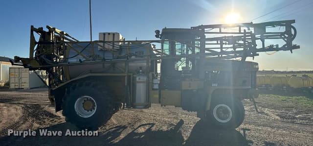 Image of Ag-Chem Terra-Gator 8204 equipment image 3