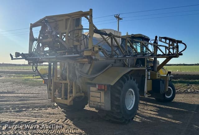 Image of Ag-Chem Terra-Gator 8204 equipment image 4