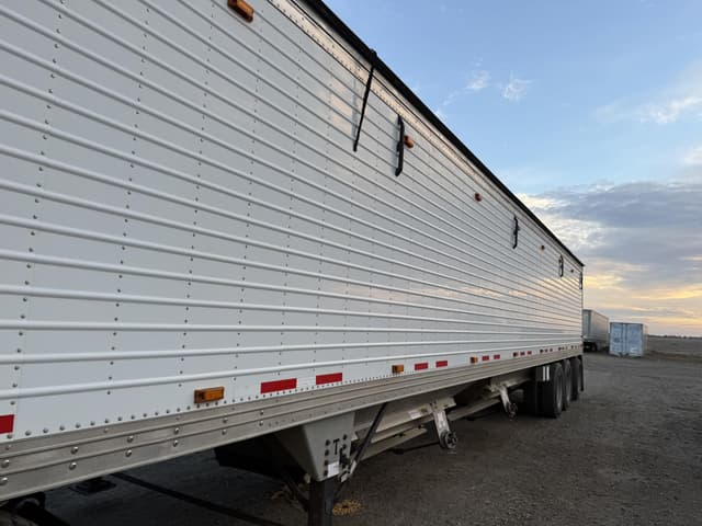 Image of Timpte Super Hopper equipment image 3