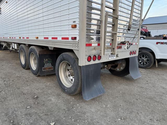 Image of Timpte Super Hopper equipment image 2