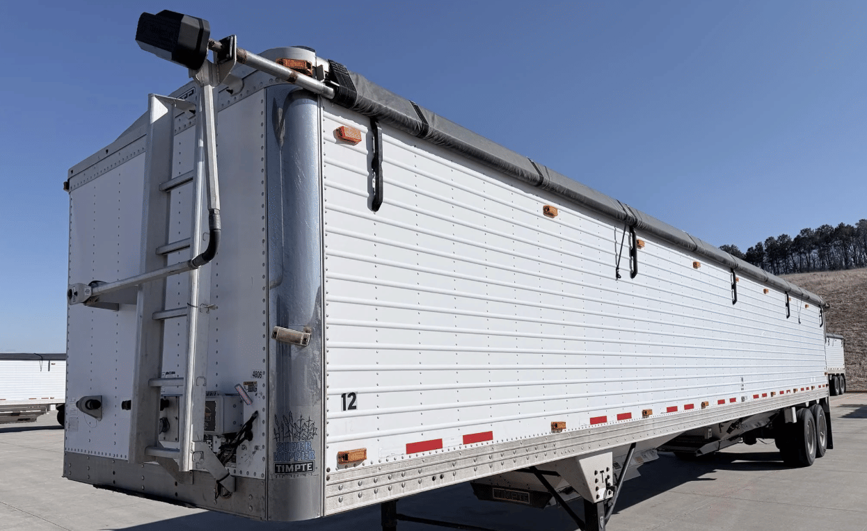 2012 Timpte Super Hopper Equipment Image0