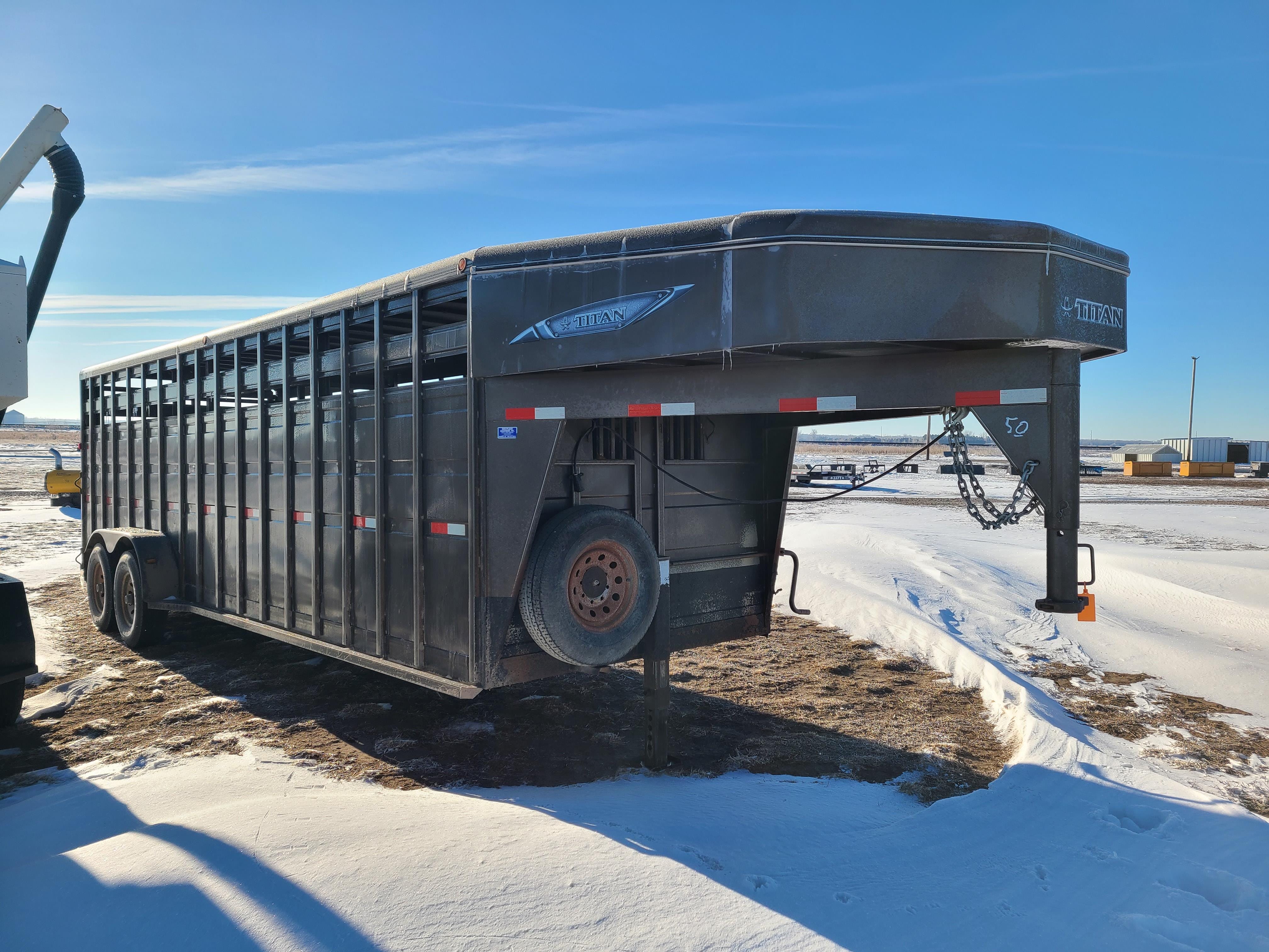 Main image Titan CR1980