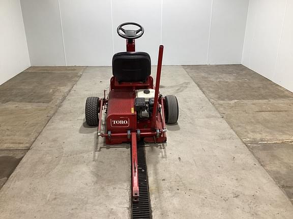 Image of Toro GreensPro 1200 equipment image 1