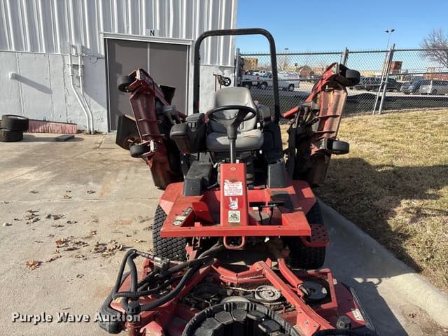 Image of Toro Groundsmaster 4000D equipment image 1