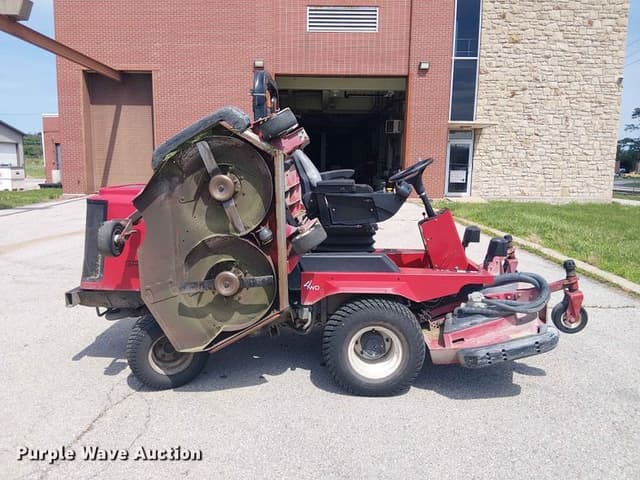 Image of Toro Groundsmaster 4000D equipment image 3