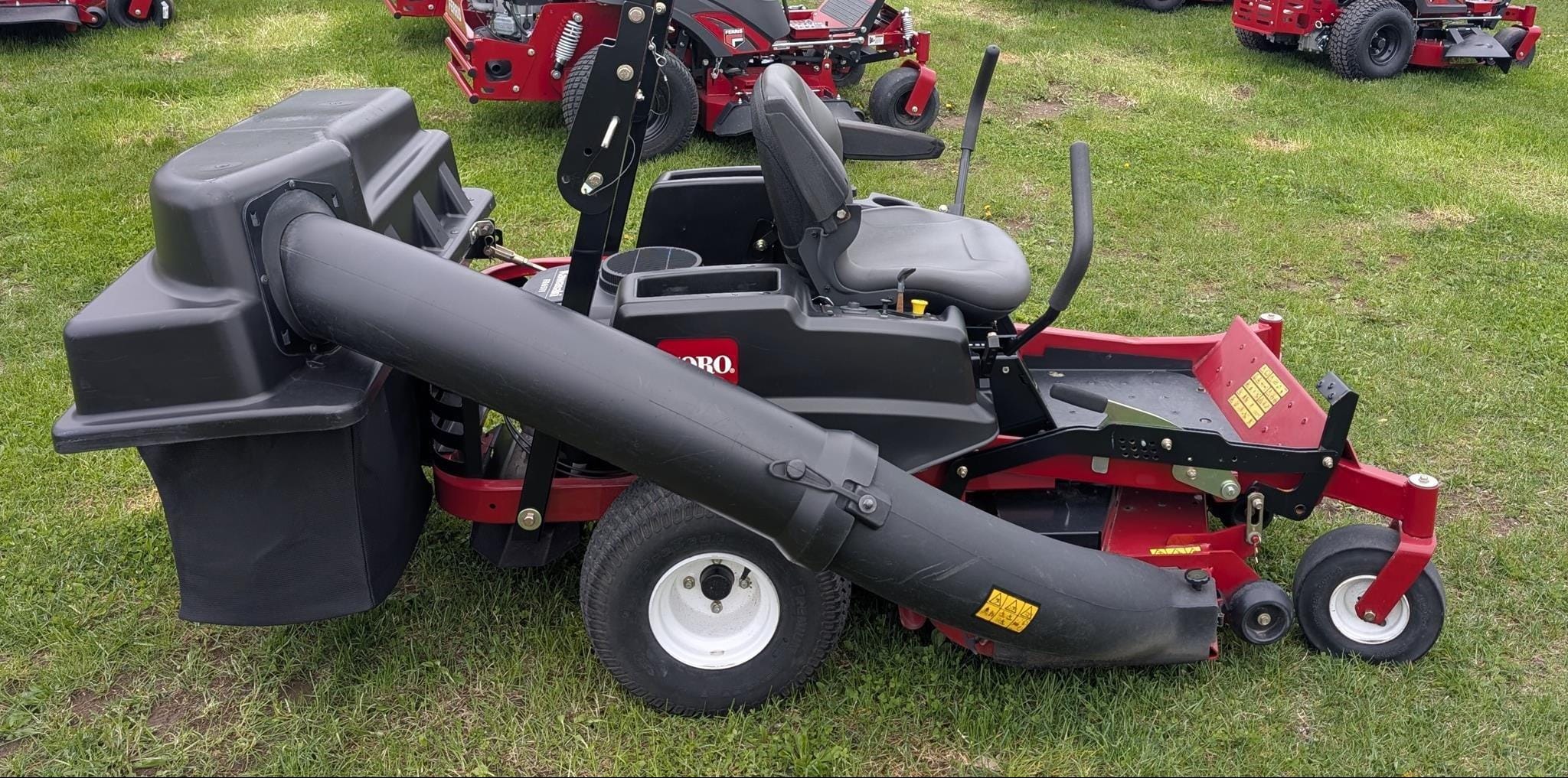 2012 Toro Titan ZX4820 Equipment Image0