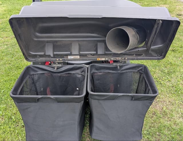 Image of Toro Titan ZX4820 equipment image 1