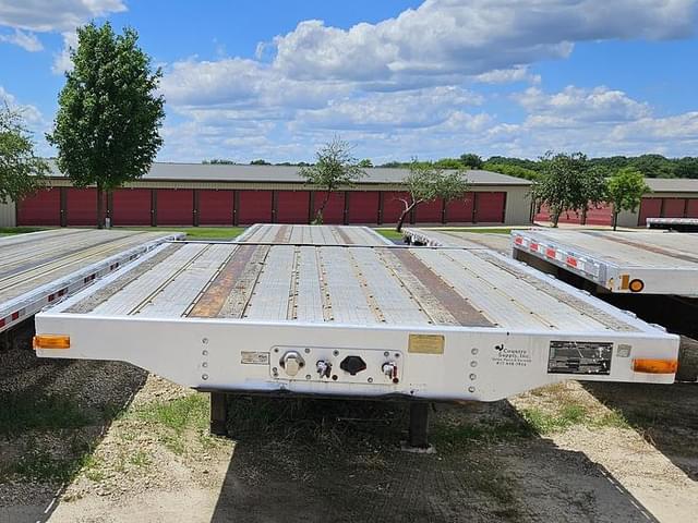 Image of Transcraft Drop Deck Trailer equipment image 1