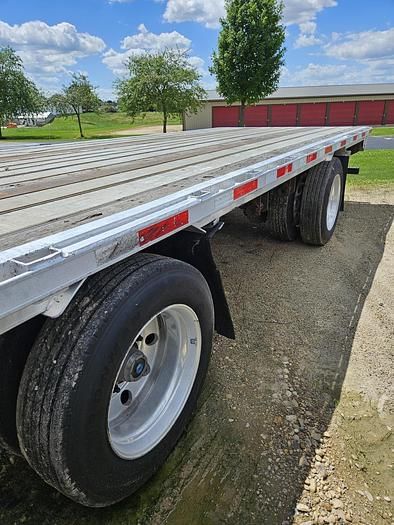 2012 Transcraft Drop Deck Trailer Equipment Image0