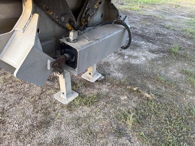 Image of Travis S102 equipment image 2