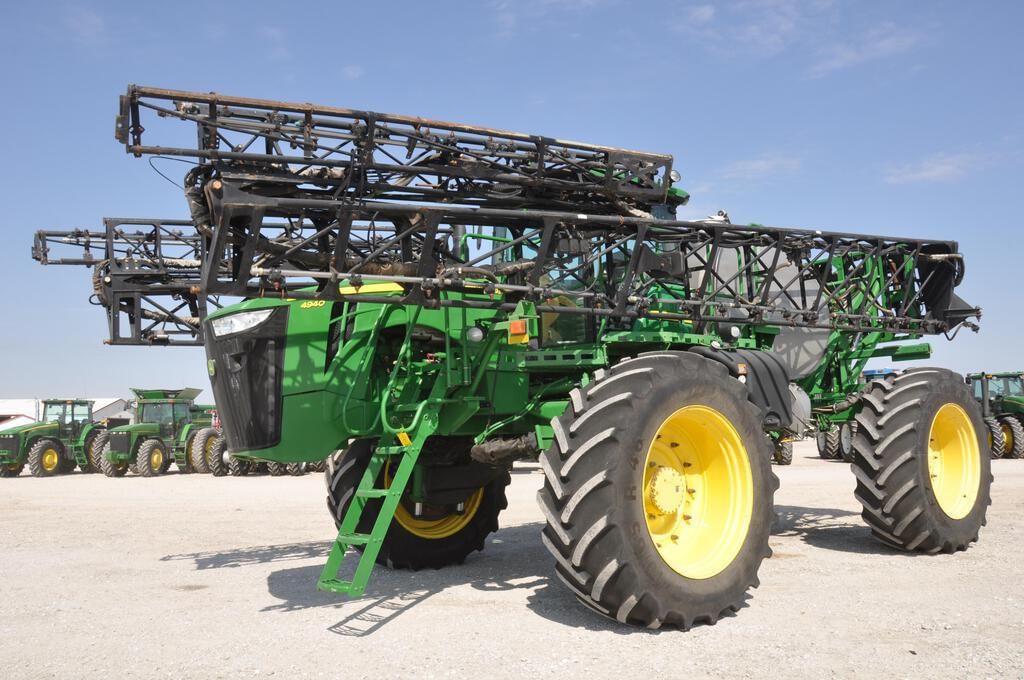 Main image John Deere 4940