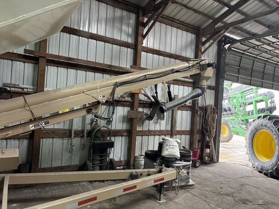 Image of Unverferth 3750 equipment image 2