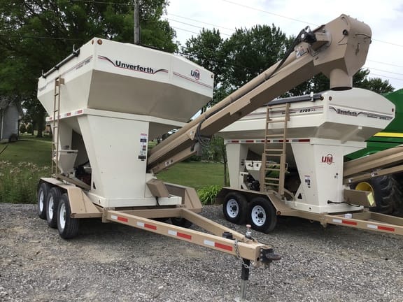 2012 Unverferth 3750 Equipment Image0