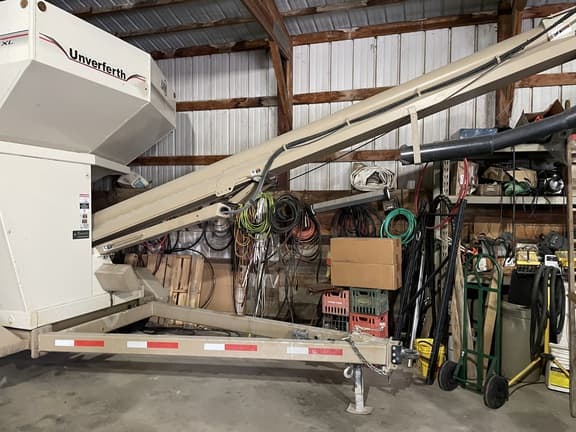 Image of Unverferth 3750XL equipment image 1