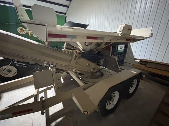 Image of Unverferth 400 equipment image 3