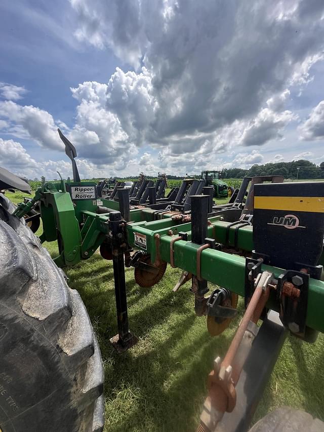 Image of Unverferth 630 equipment image 4