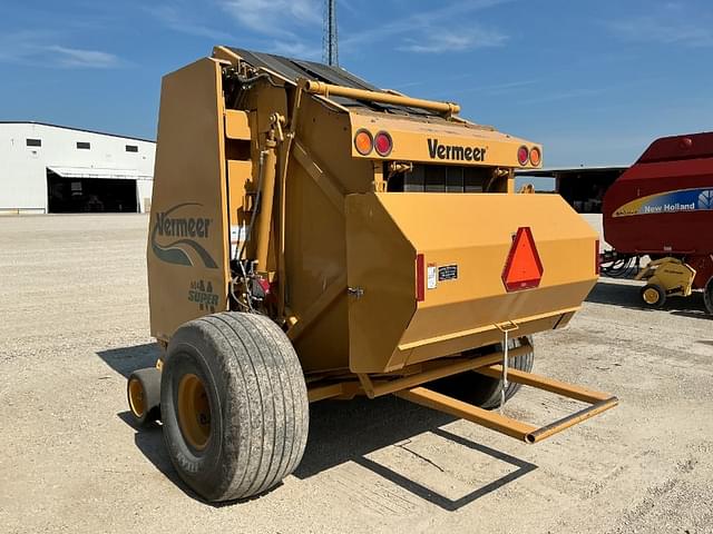 Image of Vermeer 604 Super M equipment image 3