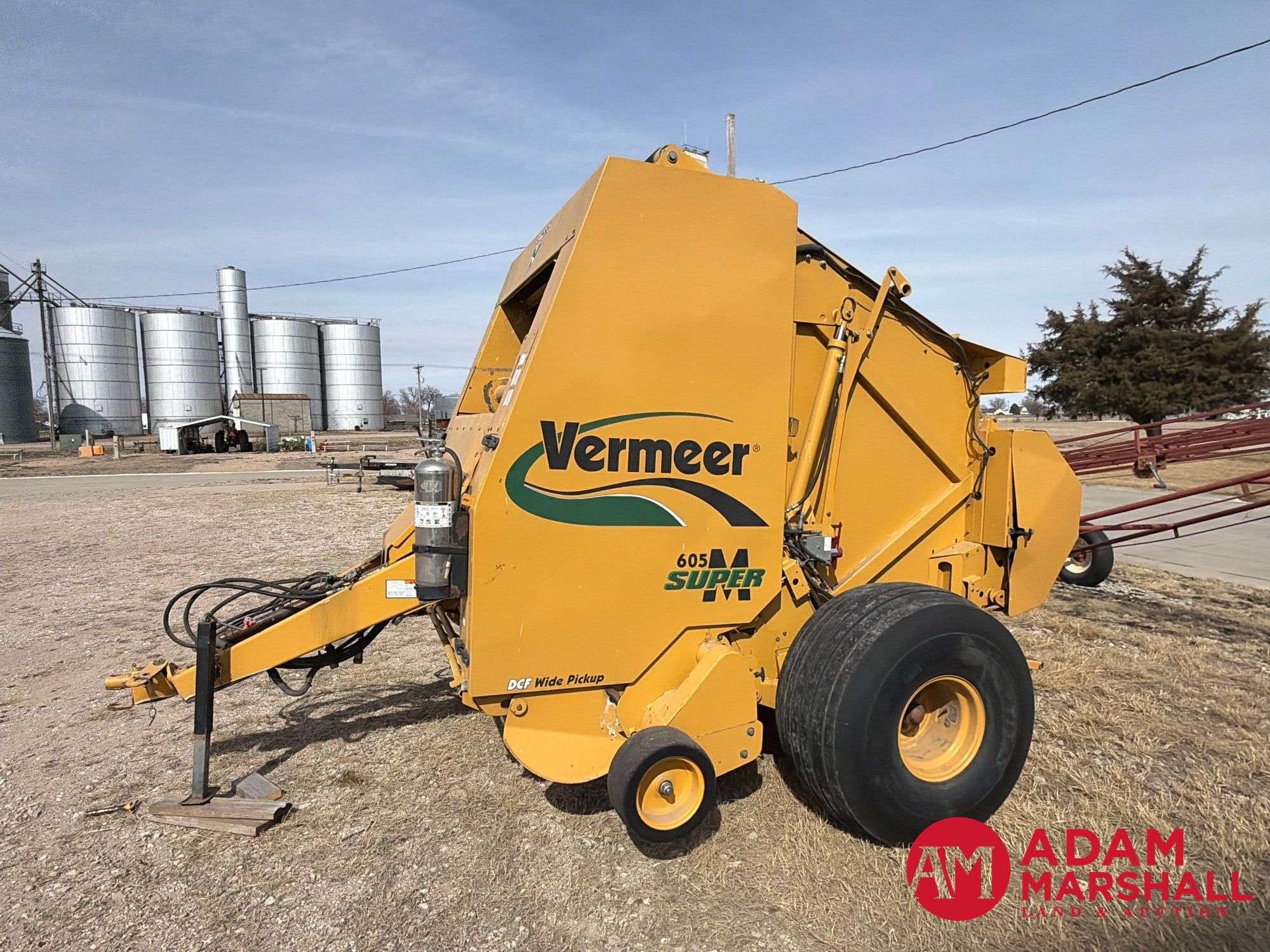 2012 Vermeer 605 Super M Equipment Image0