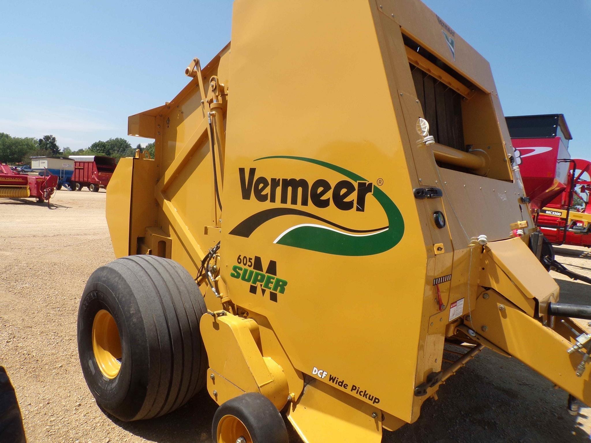 2012 Vermeer 605SM Equipment Image0