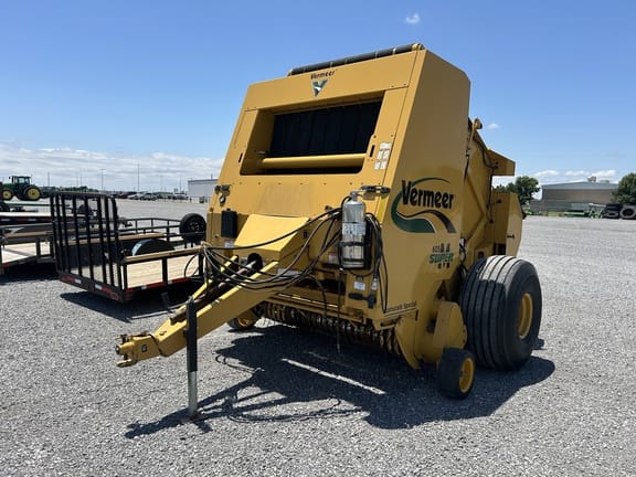 Main image Vermeer 605SM