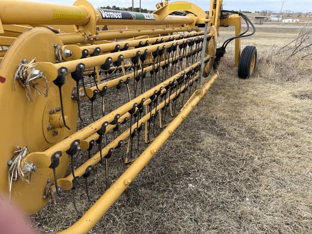 Image of Vermeer R2300 equipment image 3