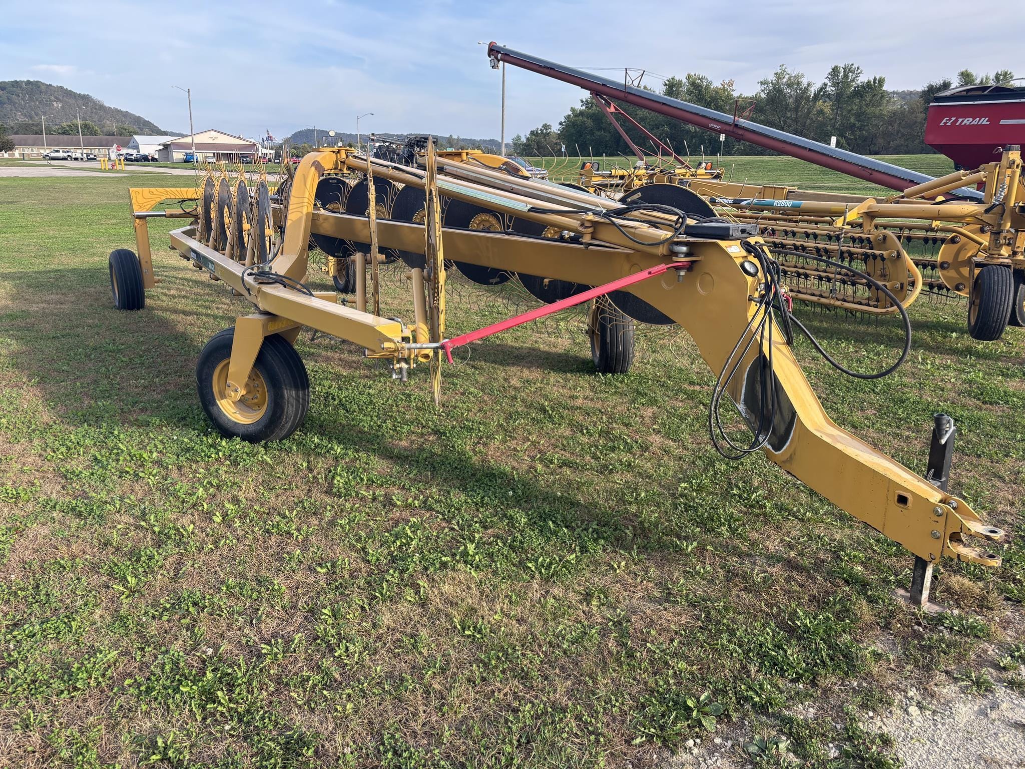 2012 Vermeer VR1428 Equipment Image0