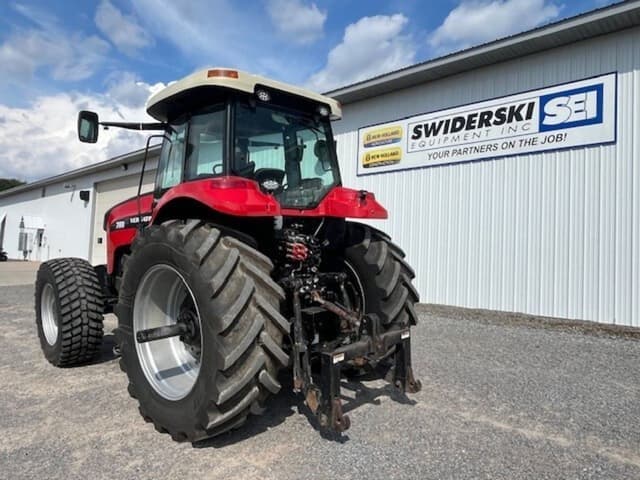 Image of Versatile 280 equipment image 2