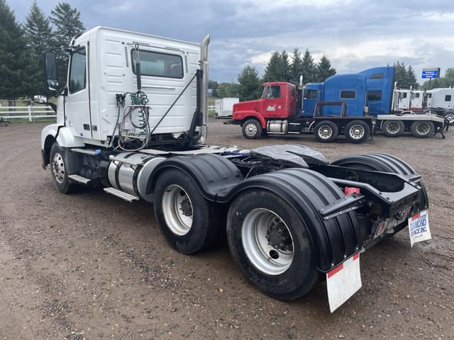 Image of Volvo D13 equipment image 2