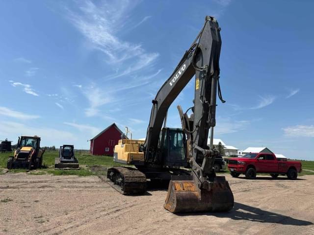Image of Volvo EC250DL equipment image 2