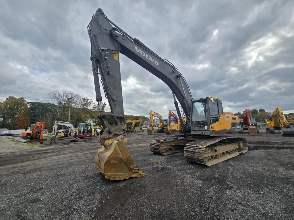 Image of Volvo EC300DL Primary image